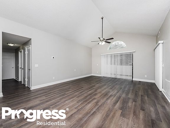 4th image of 321 Blue Bayou Dr