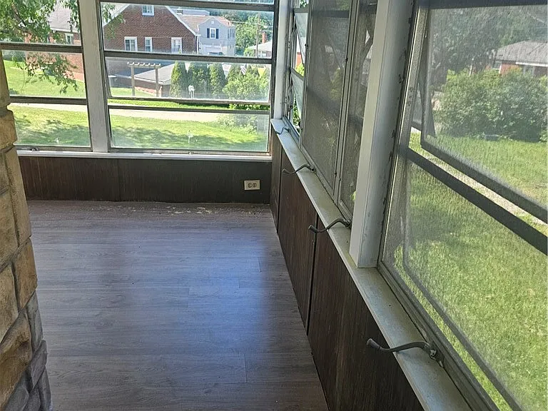 1108 Prescott St — Photo 35