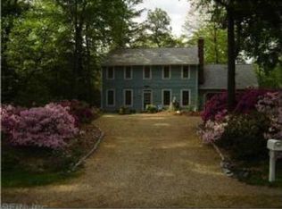208 Barcroft Dr, Yorktown, VA 23692