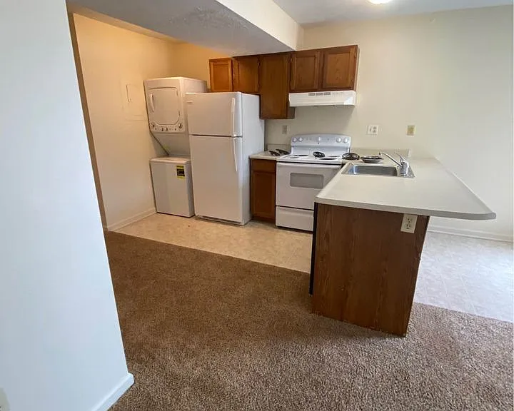 124 Alycia Dr — Photo 15