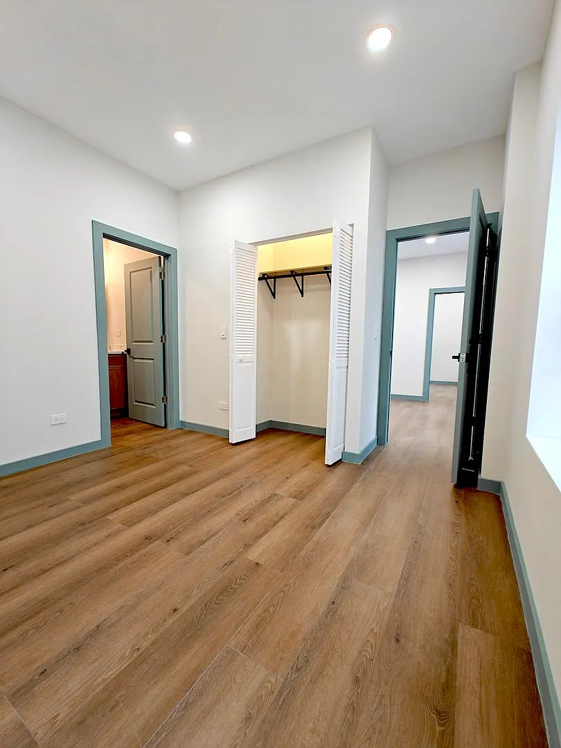 2 bed, 750 sqft, $1,950 — Photo 4