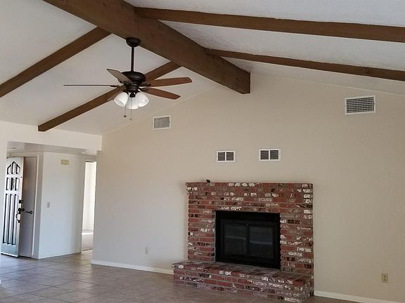 2nd image of 26243 Corona Dr