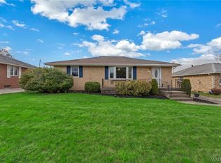 75 Greenhill Ter, West Seneca, NY