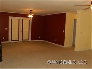 4th image of 138 Greenfield Ln