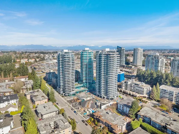 1500 Martin St #1504, White Rock, BC V4B 0C2
