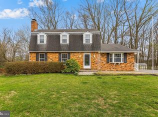 217 Lincoln Ln, Sykesville, MD 21784