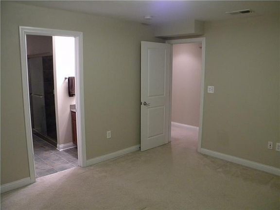 5th image of 350 N Meridian St Unit 506