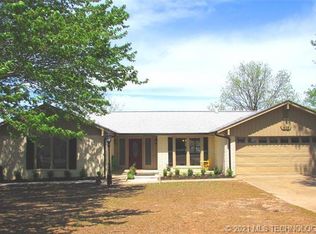 604 NW 10th St, Wagoner, OK 74467