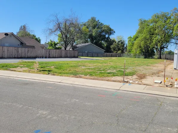 13969 E Orchard View Ct, Lockeford, CA 95237