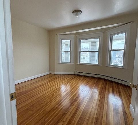 2nd image of 36 Alter Ave Floor 2