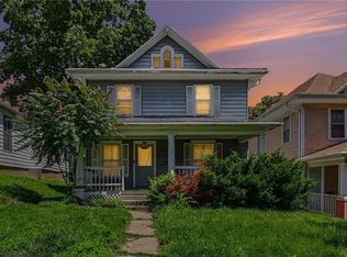 2221 Faraon St, Saint Joseph, MO 64501