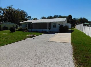 5837 14th St, Zephyrhills, FL 33542