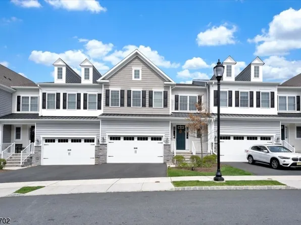 18 Sequoia Dr, Cedar Grove Twp., NJ 07009
