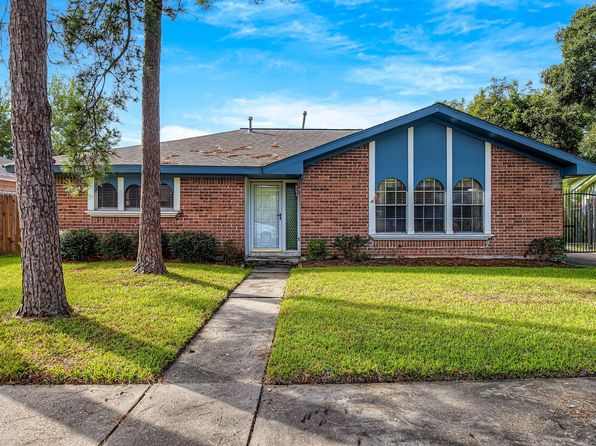 13823 Overbrook Ln, Houston, TX 77077 property photo