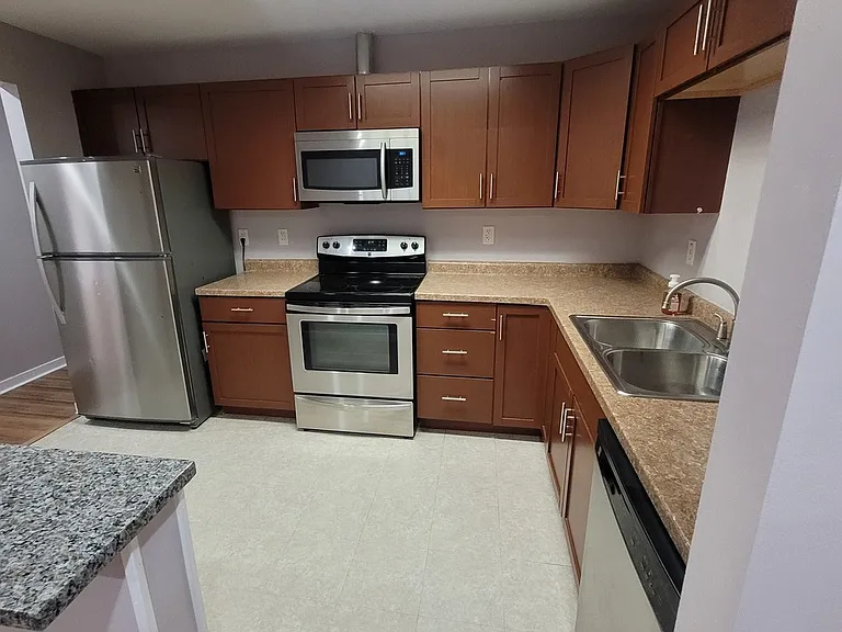 803 Garden Cir #1-7A — Photo 4