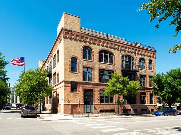 1050 W Hubbard St APT 1E, Chicago, IL 60642
