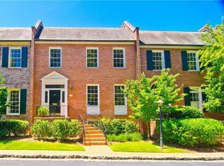 208 Townsend Pl NW, Atlanta, GA 30327