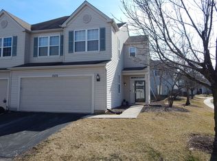 1070 Colonial Dr, Joliet, IL 60432