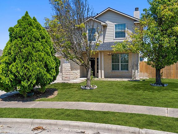 3rd image of 101 Redwood Dr