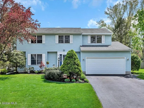 7 Mallard Road, Glenmont, NY 12077