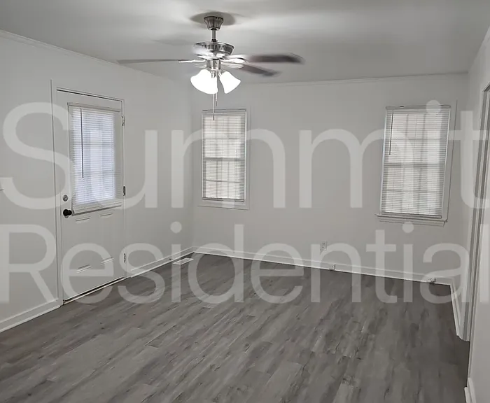 605 Betty St #B — Photo 3