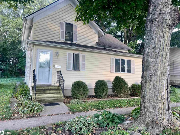1001 Washington St, Eldora, IA 50627