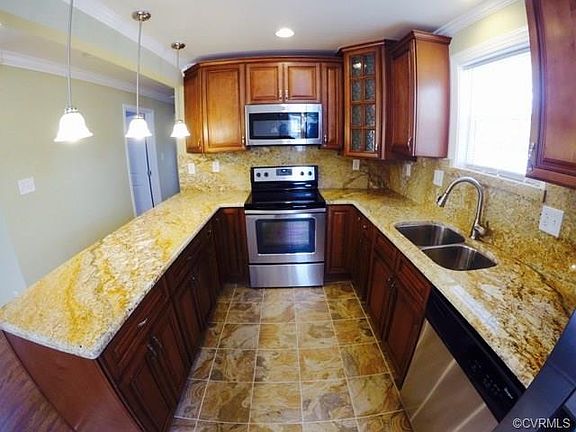 2nd image of 5224 Orcutt Ln