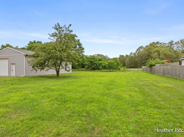 5603 Marsh Rd, Shelbyville, MI 49344