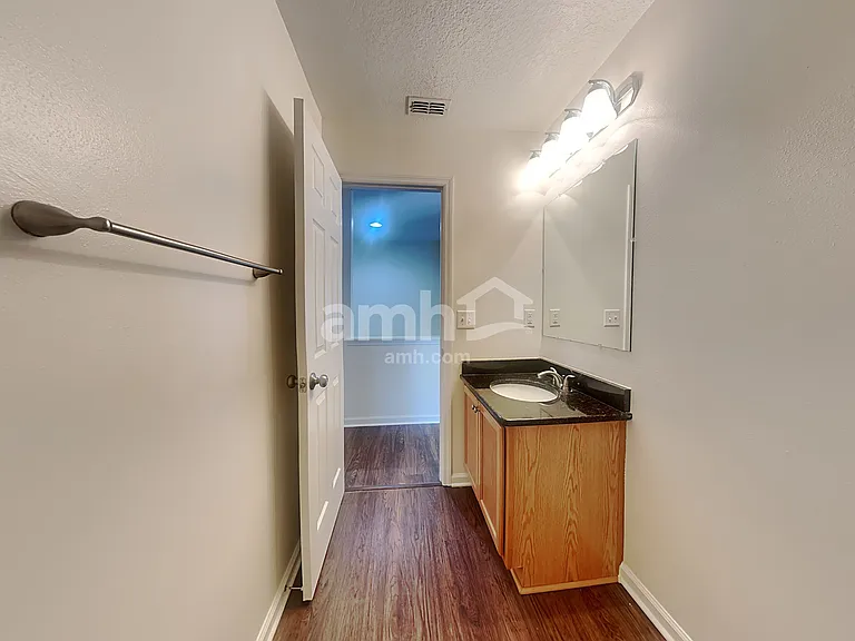 75050 Ravenwood Dr — Photo 16