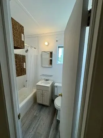 825 Eaton St #C — Photo 12