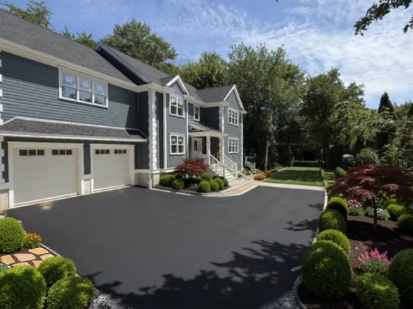 53 Beechwood St, Cohasset, MA 02025