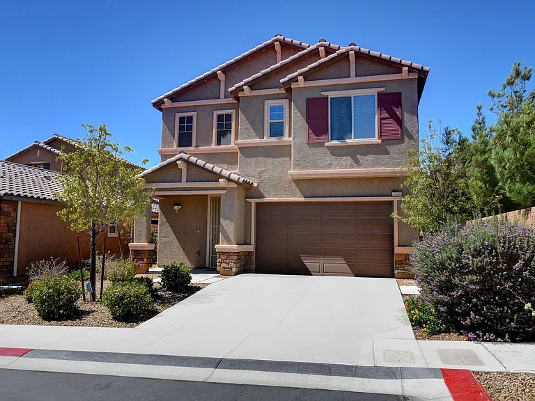 7110 Purple Iris Ave — Photo 44