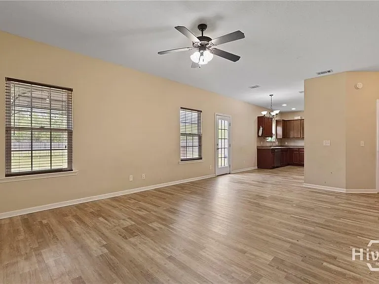 966 Mustang Ln NE — Photo 24