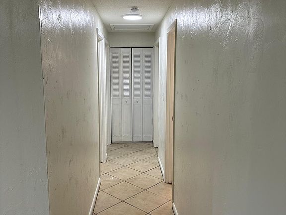 2nd image of 591 Cambridge Cir