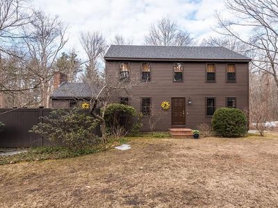 115 Hillside Rd, North Andover, MA, 01845