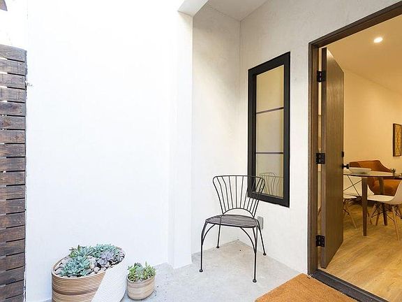 5th image of 5060 Mount Helena Ave #B