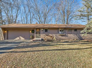 5840 Cathcart Dr, Shorewood, MN 55331