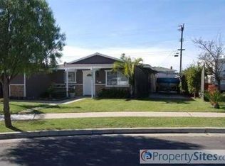 19021 Woodward Ln, Huntington Beach, CA 92646