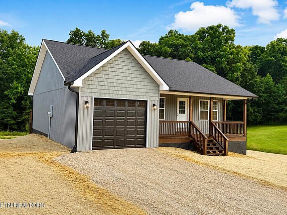 4th image of 352 Sweetsprings Rd
