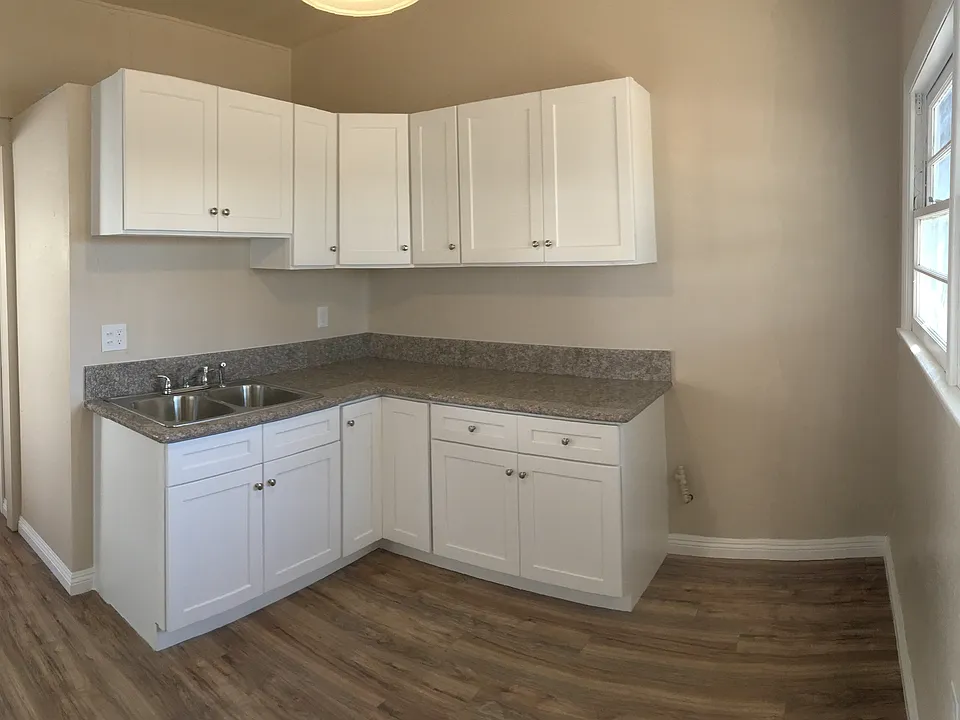 Granny Unit Kitchen