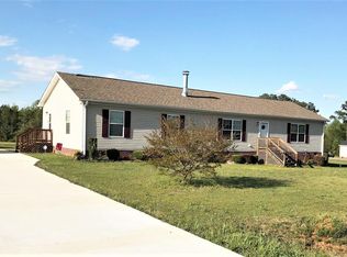 47 Boston Ln, Roanoke Rapids, NC 27870