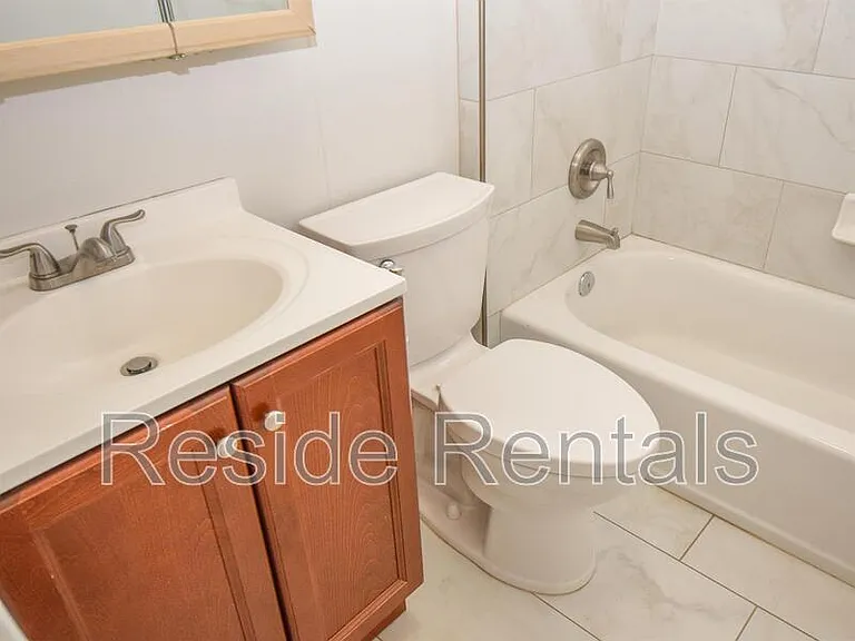 502 W Center St #1 — Photo 13