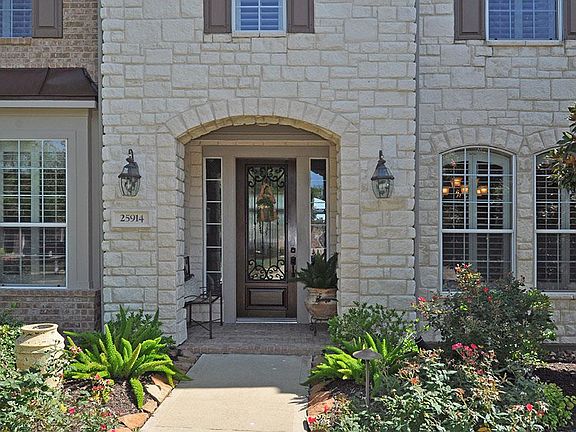 2nd image of 25914 Fiona Sky Ln