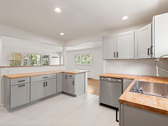 New kitchen
