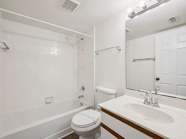 4807 Coachmans Dr #2408 — Photo 26