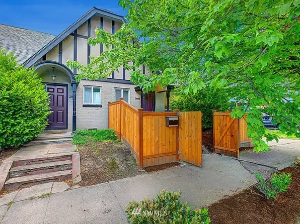 2608 E Cherry St, Seattle, WA 98122