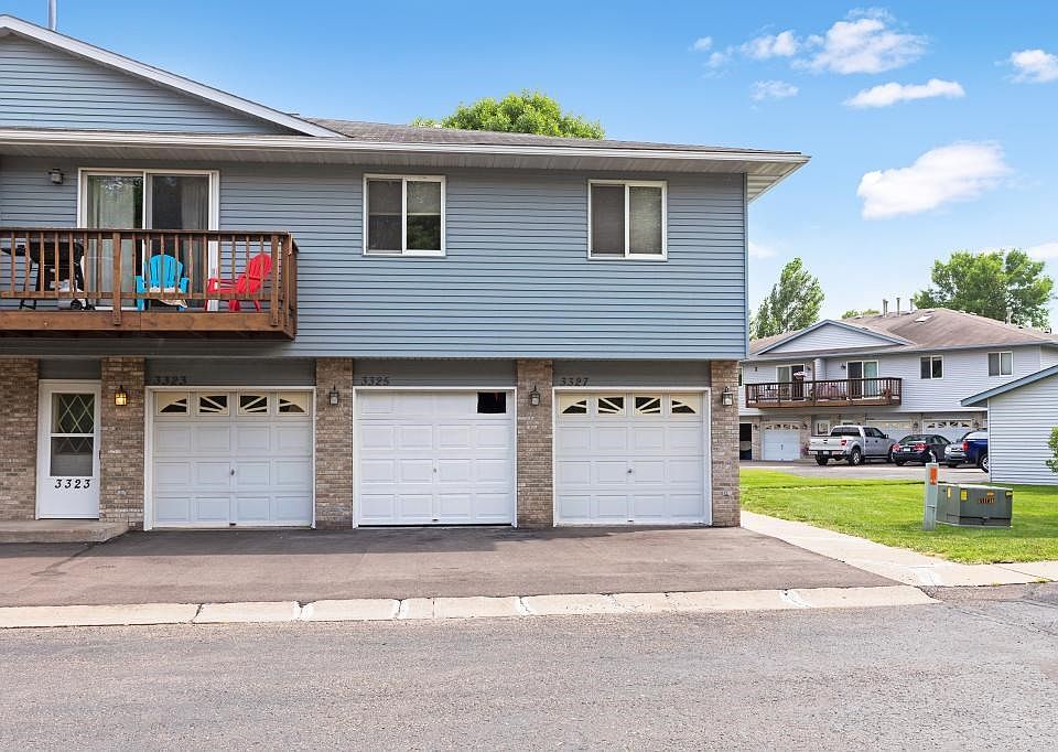 1st image of 3327 Greenbrier St #D-301
