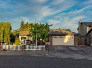 414 Pipestone Cir, Petaluma, CA 94954