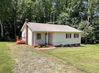 305 Leonard Meadow Rd, Ramseur, NC 27316