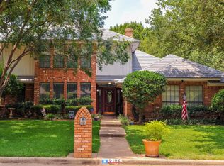 5102 Chad Dr, Arlington, TX 76017